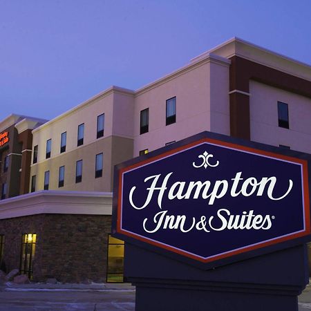 Hampton Inn & Suites Bismarck Northwest Exteriör bild